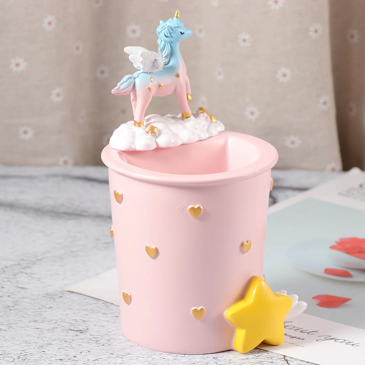 

Creative Cartoon Resin Pen Holder Sturdy Desktop Organizer Long-Lasting Storage Box for Pencil Holder