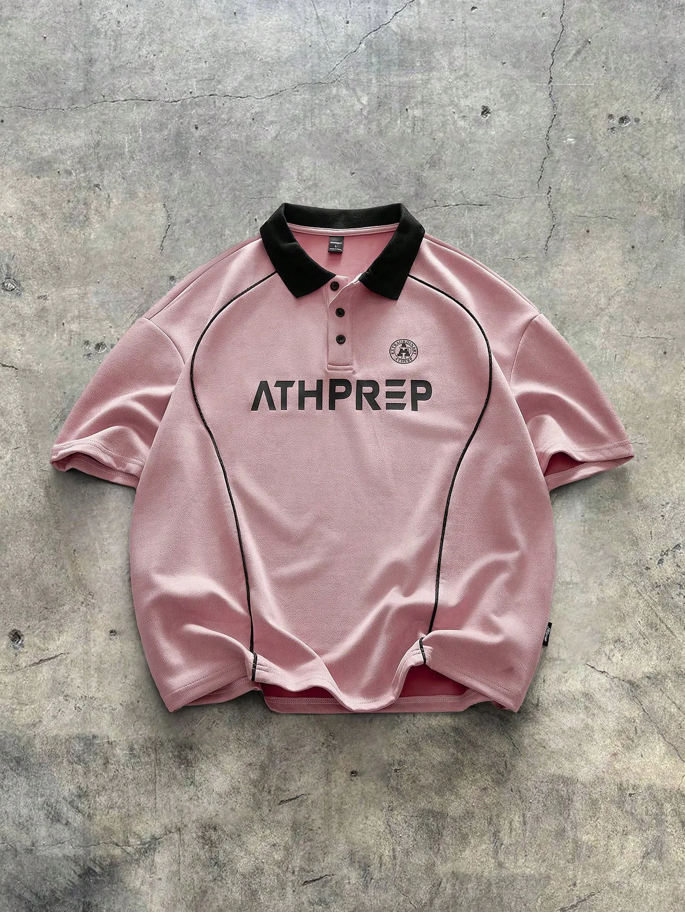 

Men's Loose Fit Pink Polo Shirt with Contrast Collar and Graphic Print