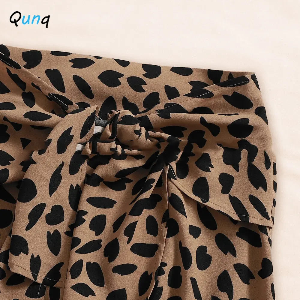 Qunq Summer New Parent-Child Outfit Print Short Sleeve Top + Peplum Slit Leopard Print Skirt Mommy And Daughter Matching Clothes