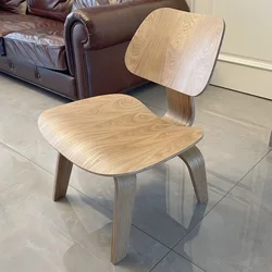 Silla de salón moderna de madera contrachapada, sillón de salón bajo de madera de nogal Natural para muebles de sala de estar, silla de acento de madera de mediados de siglo