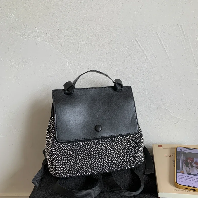 New Solid Color PU Large Capacity Fashion Backpacks 2026 Hot Sale Sweet Ladies Bags Commuting Sewing Thread Soft School Bags