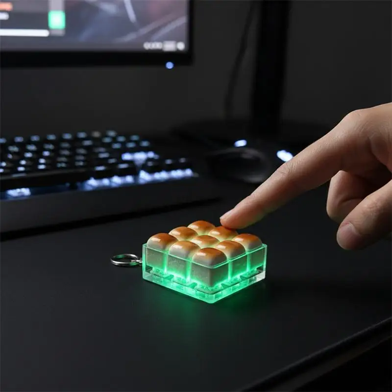 1/2/3/4/5/9 keys Bread Keycap with LED Light Stress Relief Clicker Keychain Mechanical Keyboard Button Decompress Fingertip Toy