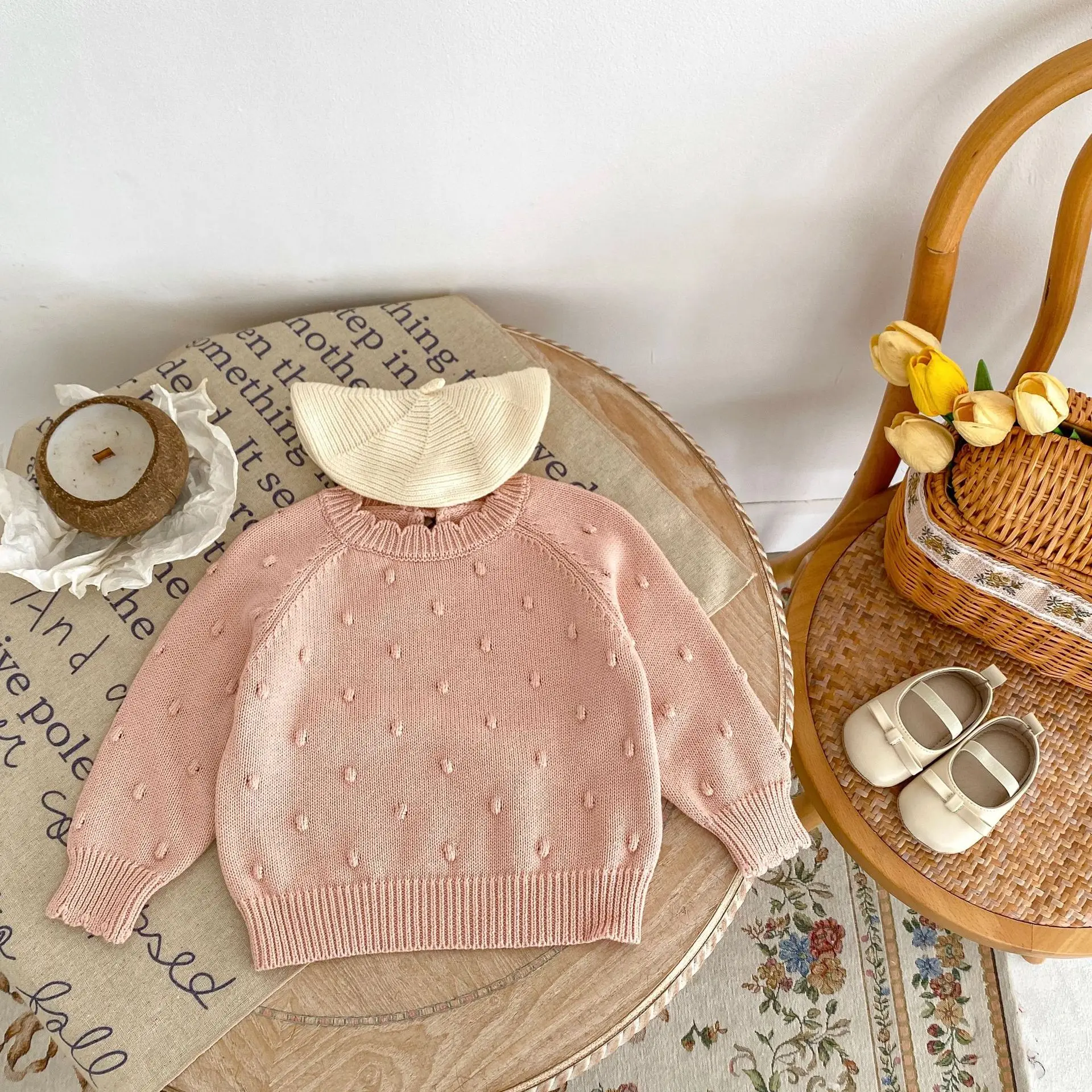 

New autumn baby clothing for 0-3 years old, fashionable baby girl tops, bubble dot long sleeved pullover knitwear