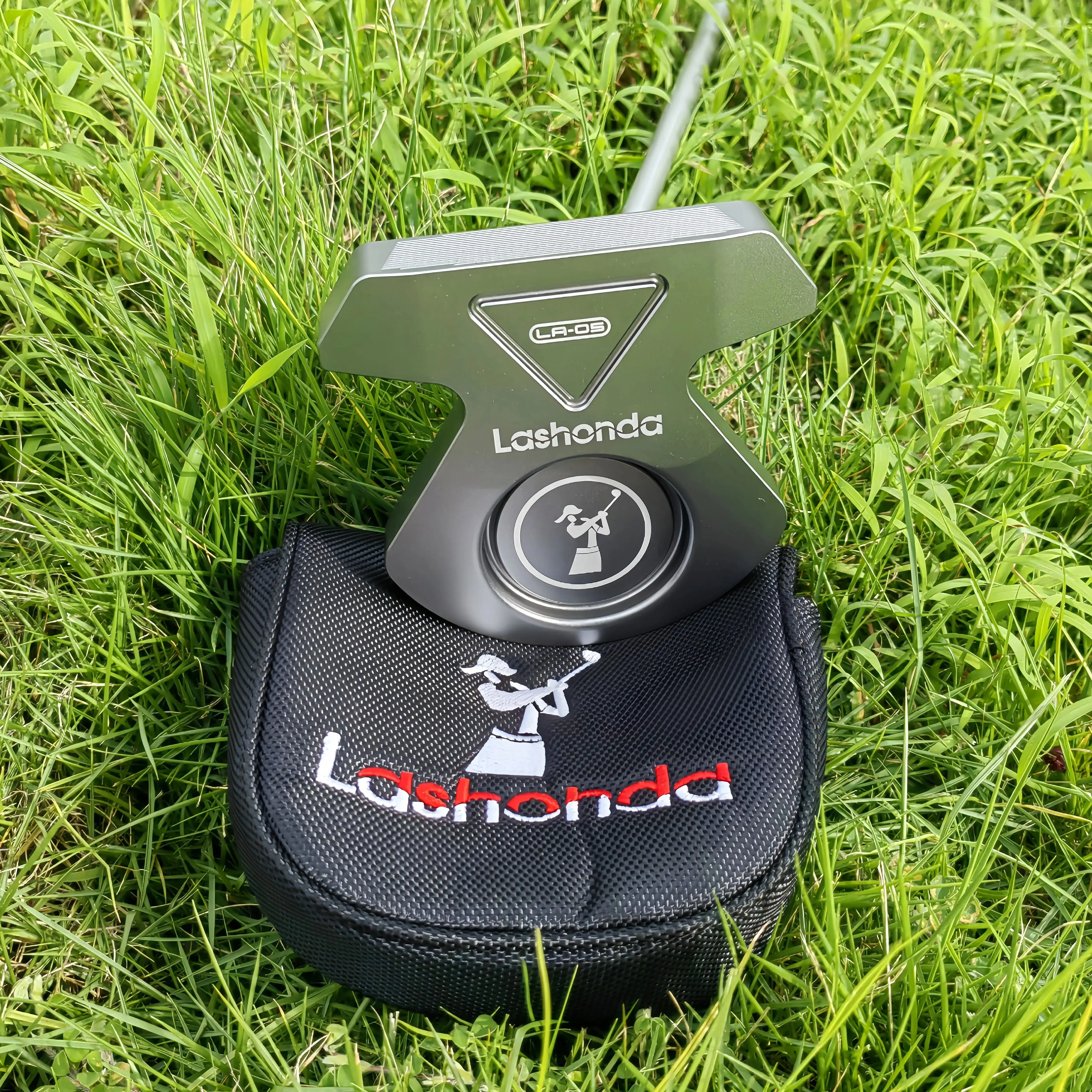 The new Lashonda LR-05 series golf big head push rod automatic balancing technology has zero torque, low center of gravity, and