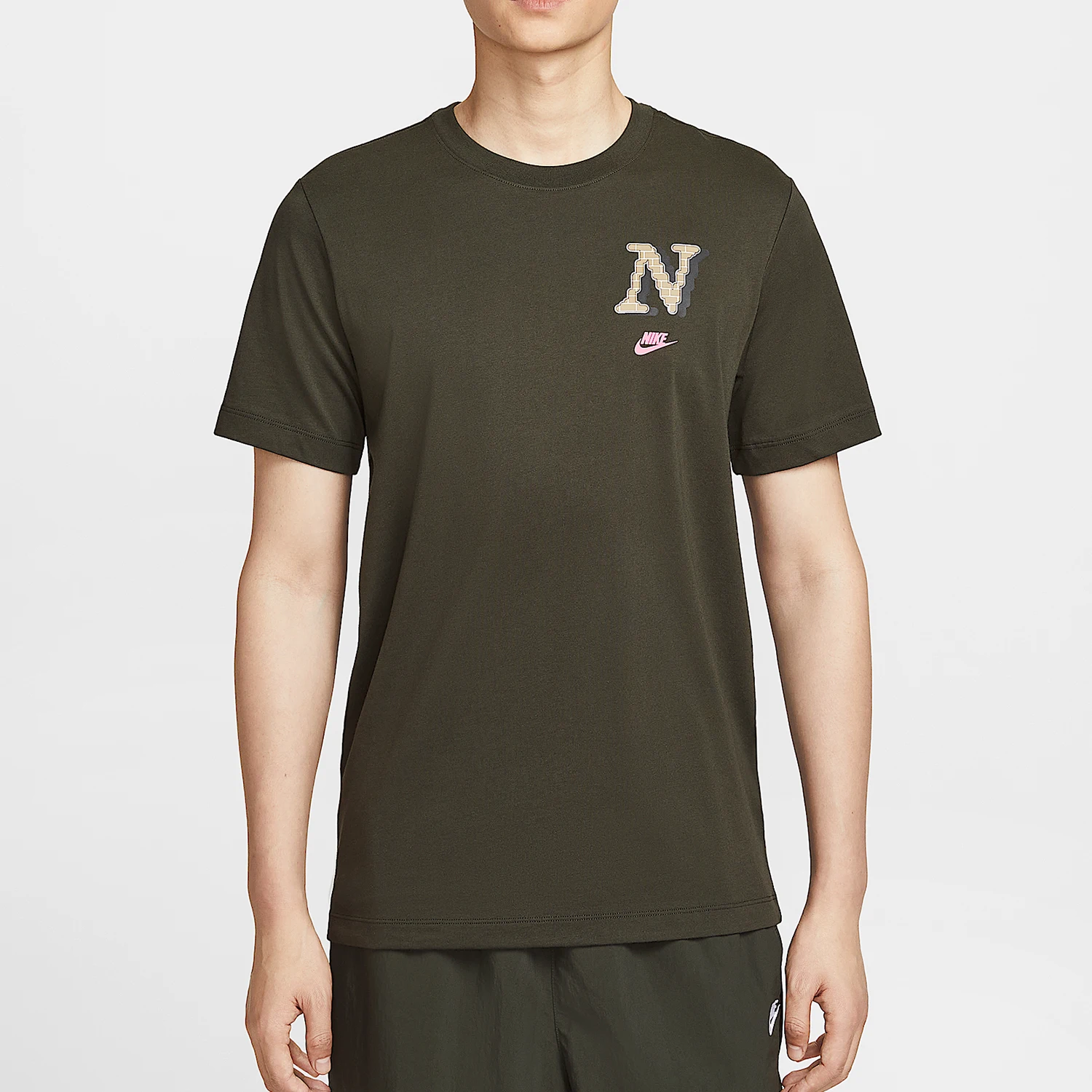 

Nike genuine Sportswear Men's Round-Neck Outdoor T-Shirt HQ9165-355