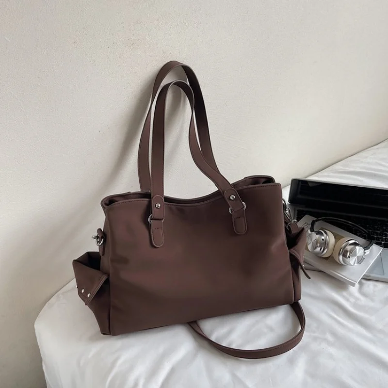 

2025 New High-end Luxury Brand Ladies Leather Tote Bag Famous Designer Simple Trendy Paris​