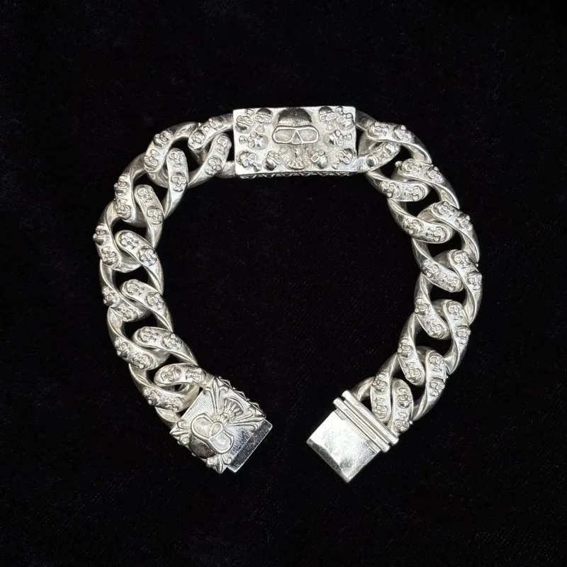 Vintage Relief Carved Silver Plated Skull Bracelet, Handmade Men Bangle, European American Hip Hop Domineering Wrist Jewelry