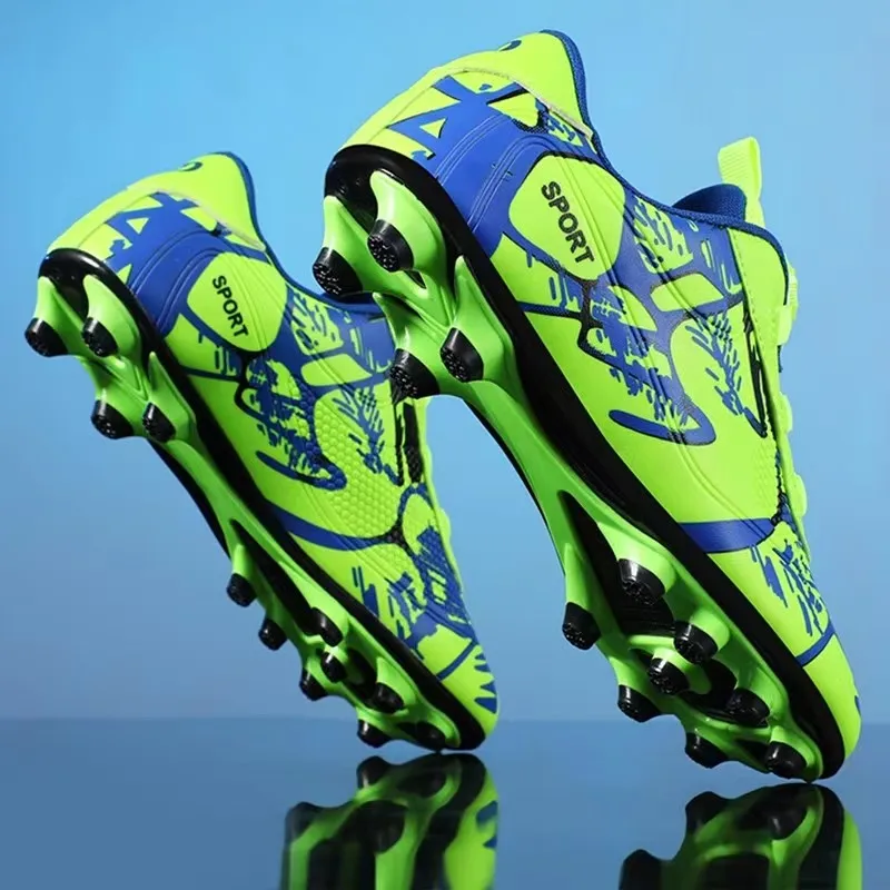 

New Kids Soccer Shoes 2025 Autumn men Adult Professional Football Boots Ultralight Non-Slip Boys Football Training Shoes