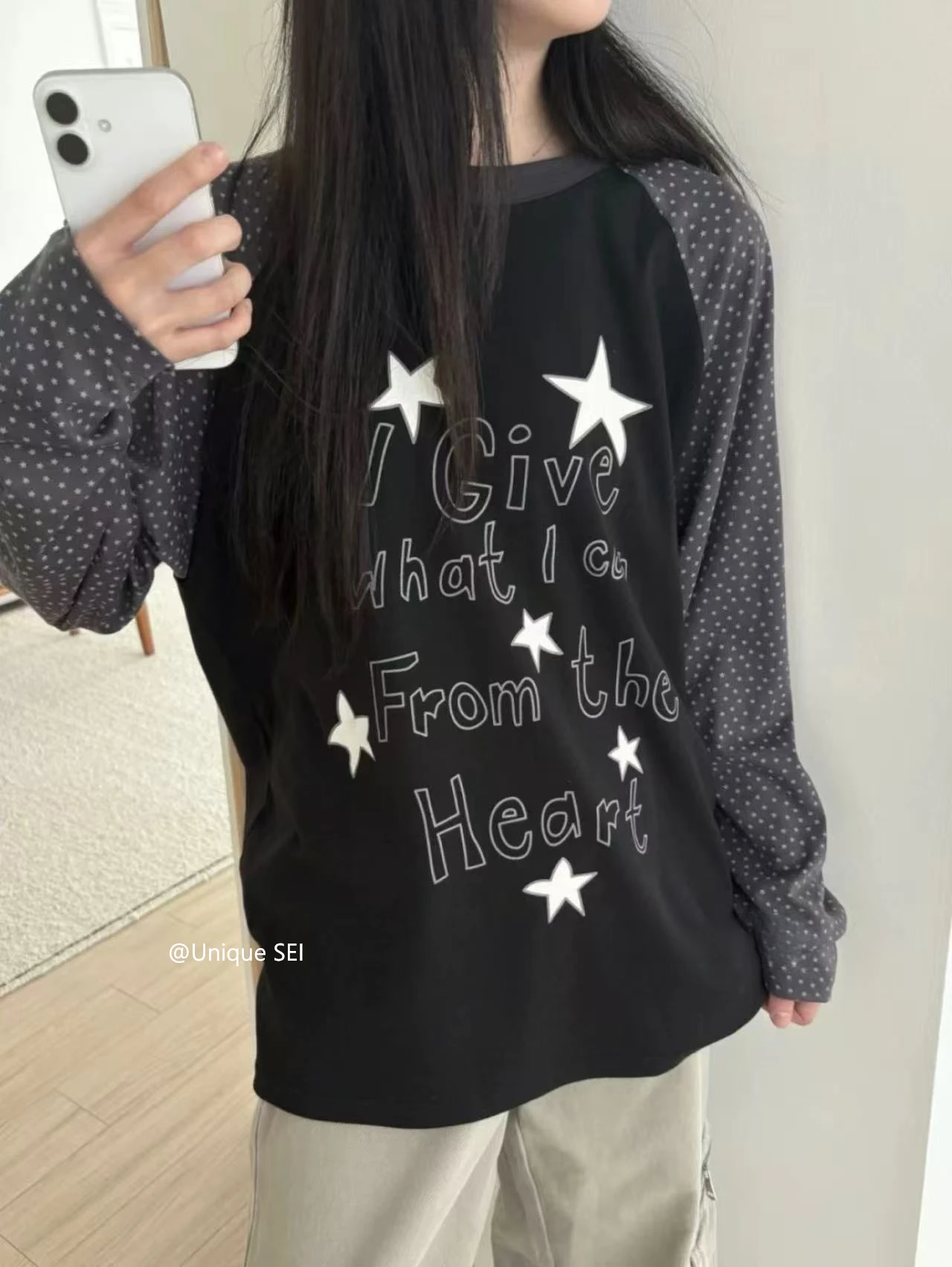 

Женская футболка с длинными рукавами контрастного цвета в японскую звезда в горошек, осенний новый повседневный универсальный свободный топ Y2k для снижения возраста