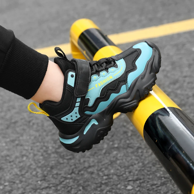 Fashion Children Sports Shoes Leather Comfortable Girls Boys Non-slip Running Shoes Outdoor Kids Casual Tennis Walking Sneakers