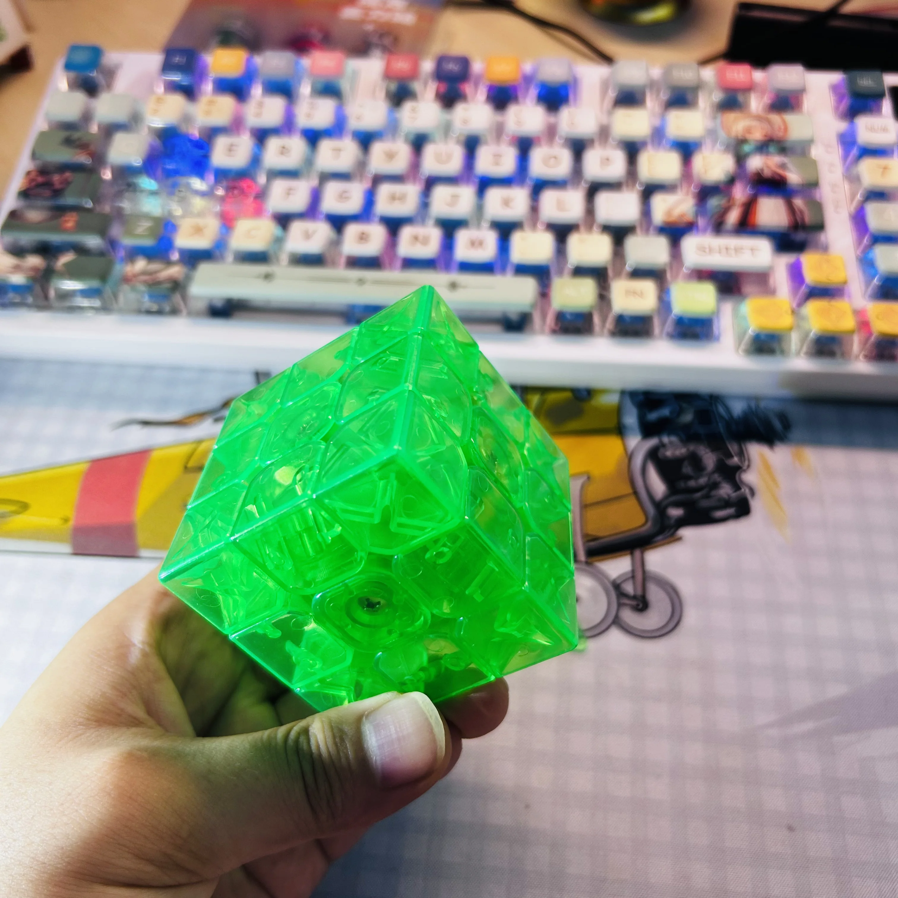 Edición limitada Moyu Cube AoLong V2 3x3 verde transparente mágico 3x3x3 Speed Cube Fidget Toys Cubo mágico rompecabezas