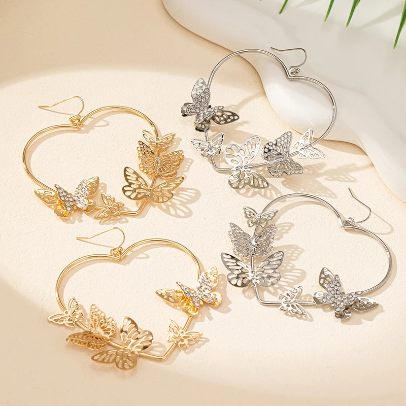 

Hollow Butterfly Hoop Earrings for Women Niche New Design Versatile Ladies Romantic Crystal Heart Shaped Hoop Earring Jewelry