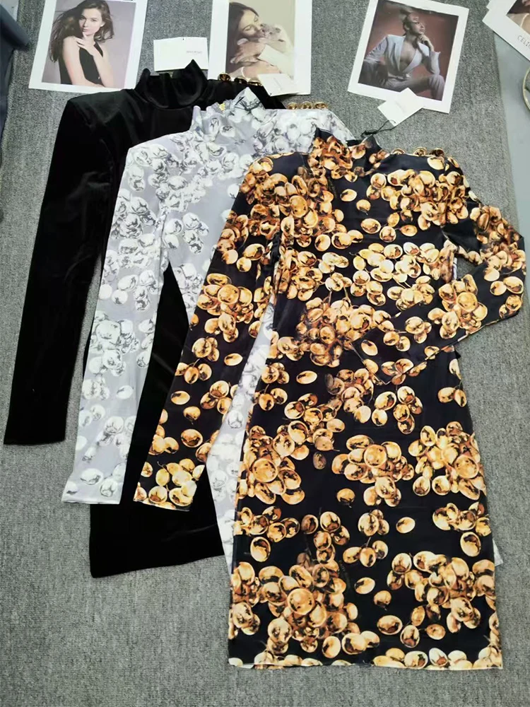 Retro luxury gold threaded buttons long sleeve slim hip velvet dress autumn women's new fashion temperament mini skirt.