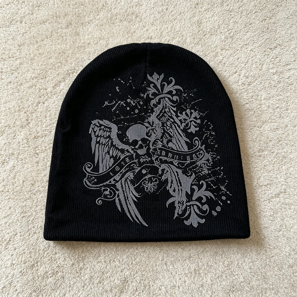 Autumn New Gothic Skull Wing Print Pullover Hat Retro Dark Pattern Knitted Hat Unisex Streetwear