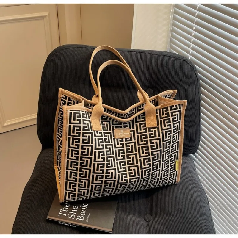 حقيبة كتف نسائية فاخرة راقية حقيبة كروس جلدية أنيقة حقيبة كلاسيكية مستوحاة من المصمم الكلاسيكي #5