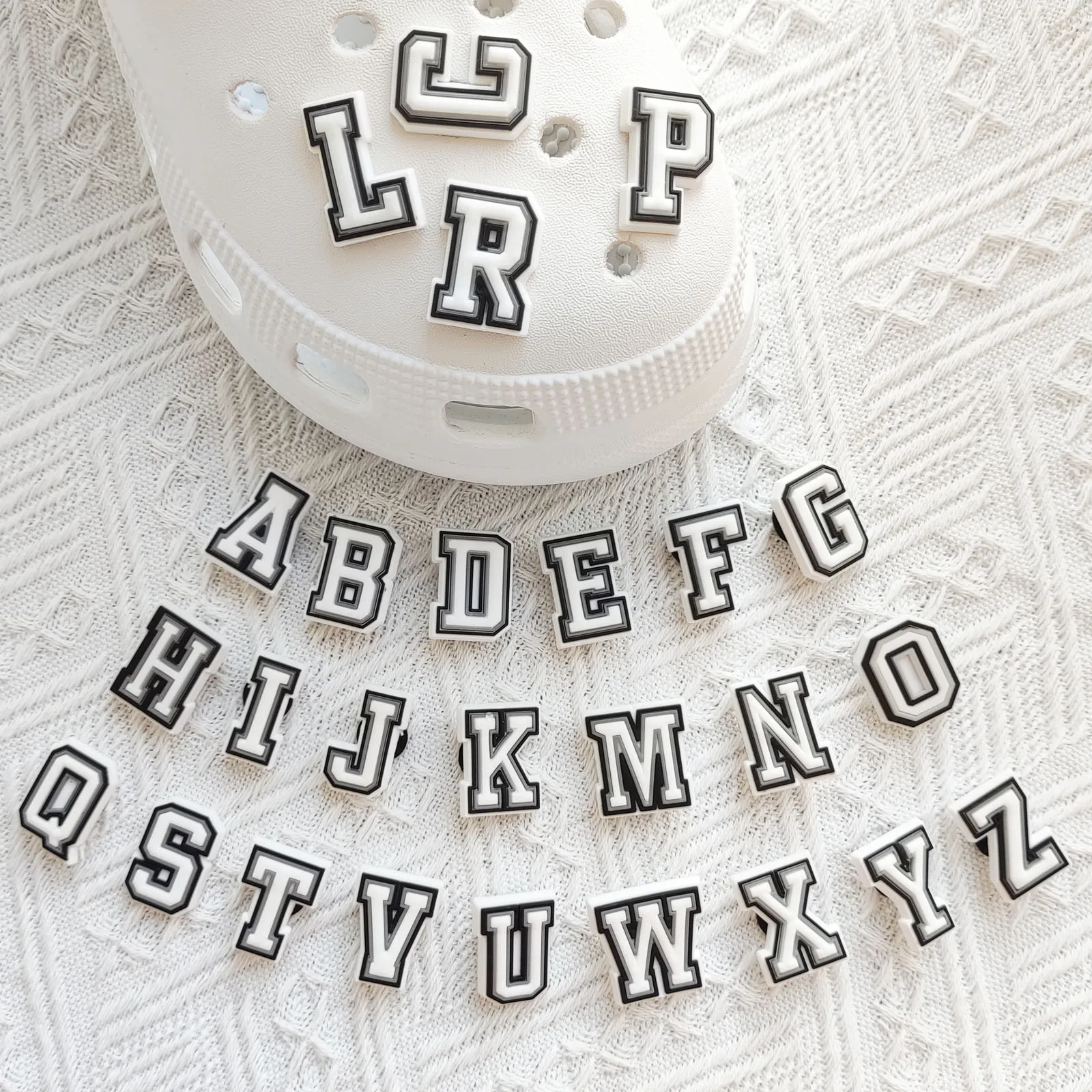 26Pcs Alphabet Letter Series Shoe Charms For Croc Shoe DIY Decoration Premium Quality Popular Charms Accessories Bubble Slides