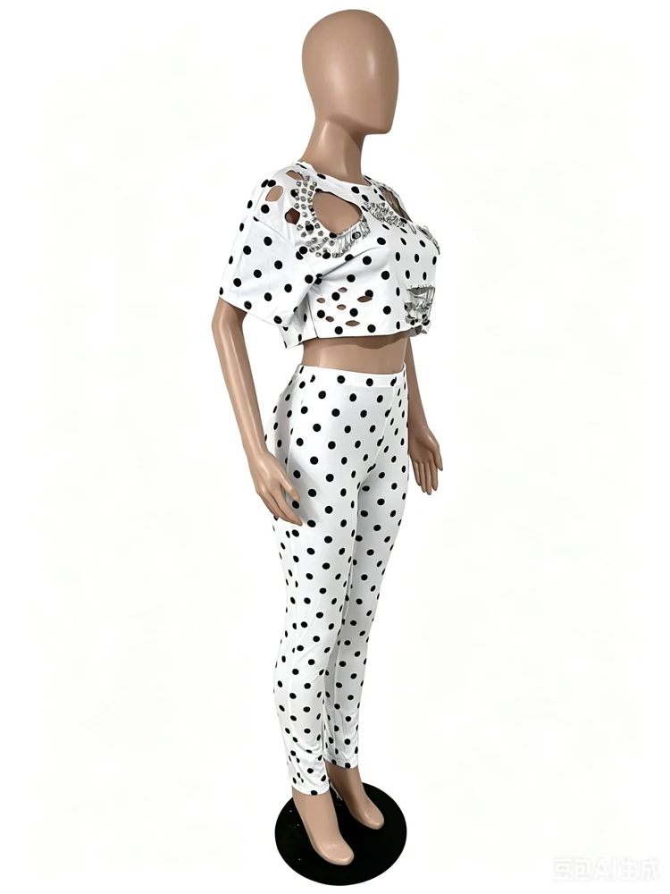 Vintage Polka Dot Zweiteiliges Set für Damen, Cutout-Fransen-Crop-Top, High-Waist-Hose, Streetwear-Outfit, Clubwear für den Abend. – Detail 8