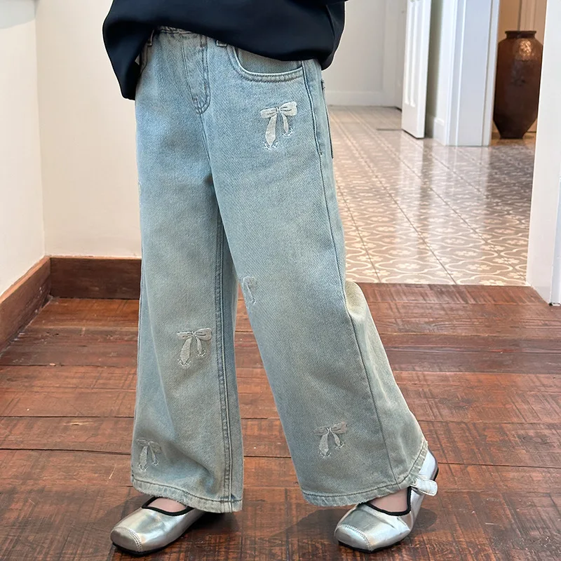 

Girls Heavy Industry Exquisite Embroidery Bow Washed Bamboo Cotton Retro Old Straight Jeans Fashion Casual