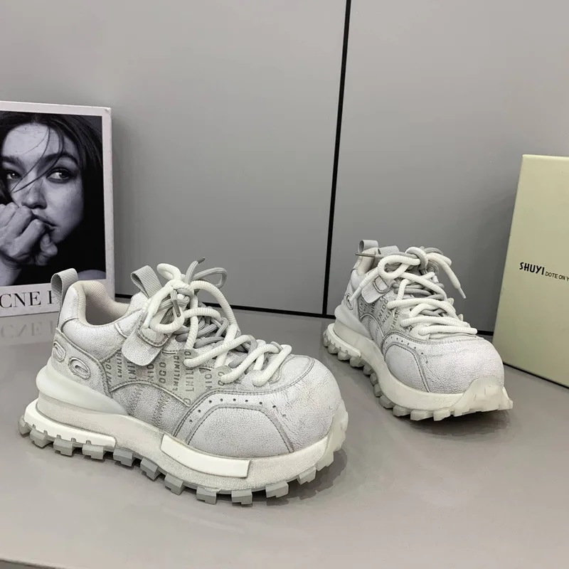 

New Versatile And Fashionable Chunky Sneakers Women's Autumn Sports Shoes With Thick Leather Sole Forrest Gump Shoes