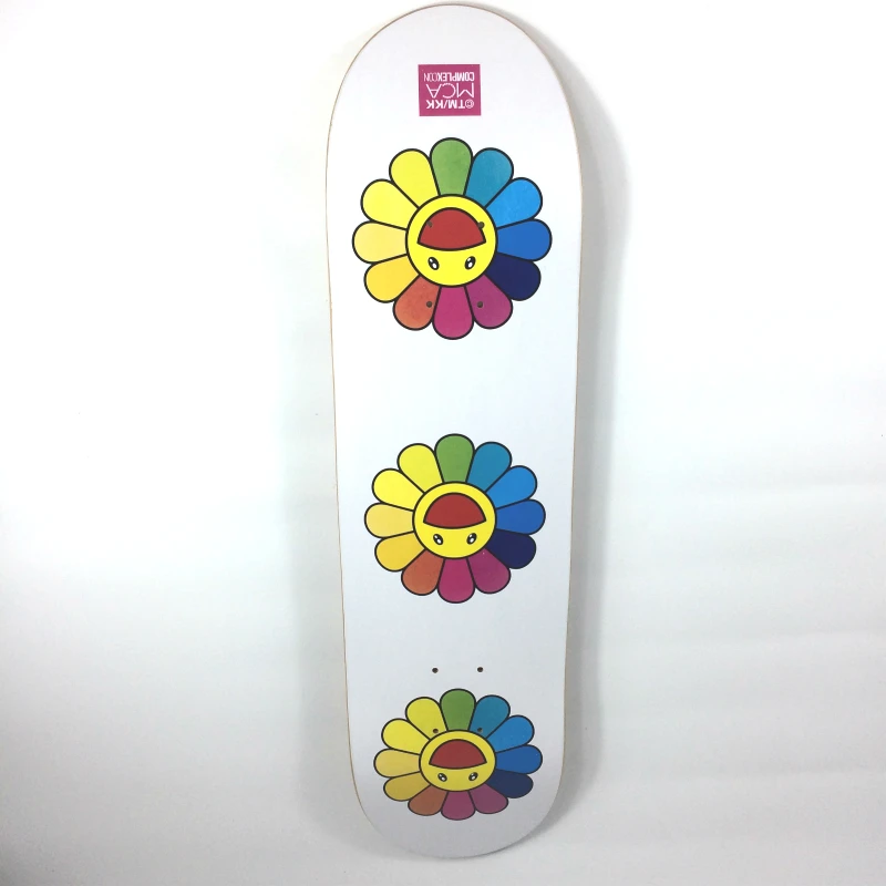 Tm/kk skate deck moderno canadá maple. Pingente decoração cor branca coletar arte. Marca de moda. Estilo internacional do japão