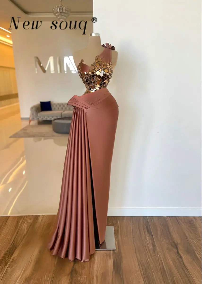 

Brown Mirror Rhinestones One Shoulder Long Evening Dresses Ruffles Ruched Satin Red Carpet Show Outfits Formal Girls Night Gowns