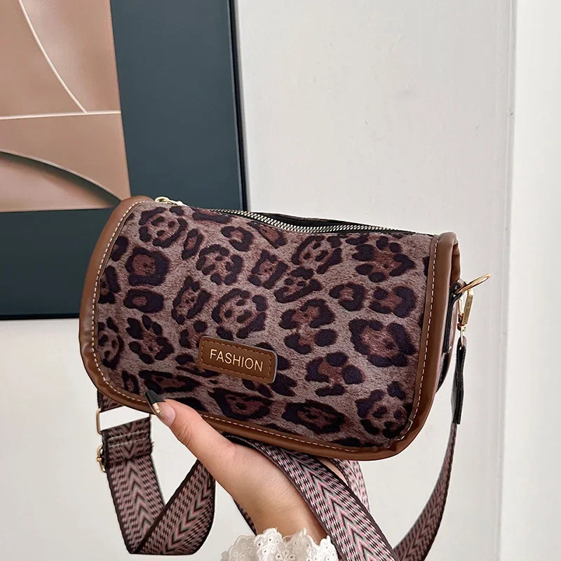 

Leopard Print Small Messenger Bags for Women Vintage Pillow Shoulder Bag Ladies Faux Suede Crossbody Handbag Female Clutch Purse
