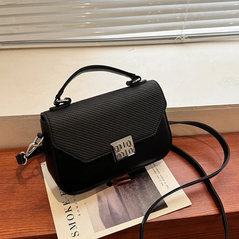 

Fashionable Paris Inspired Crossbody Bag Women's Elegant Leather Shoulder Purse Vintage Clutch Minimalist Designer Tote Large
