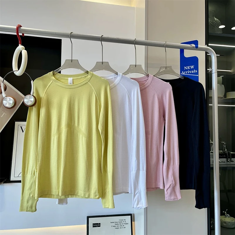 Women's Slim Fit Long Sleeved Yoga Top Autumn Winter Fitness Sports T-Shirt Professional Slimming Top for Outdoor Wear