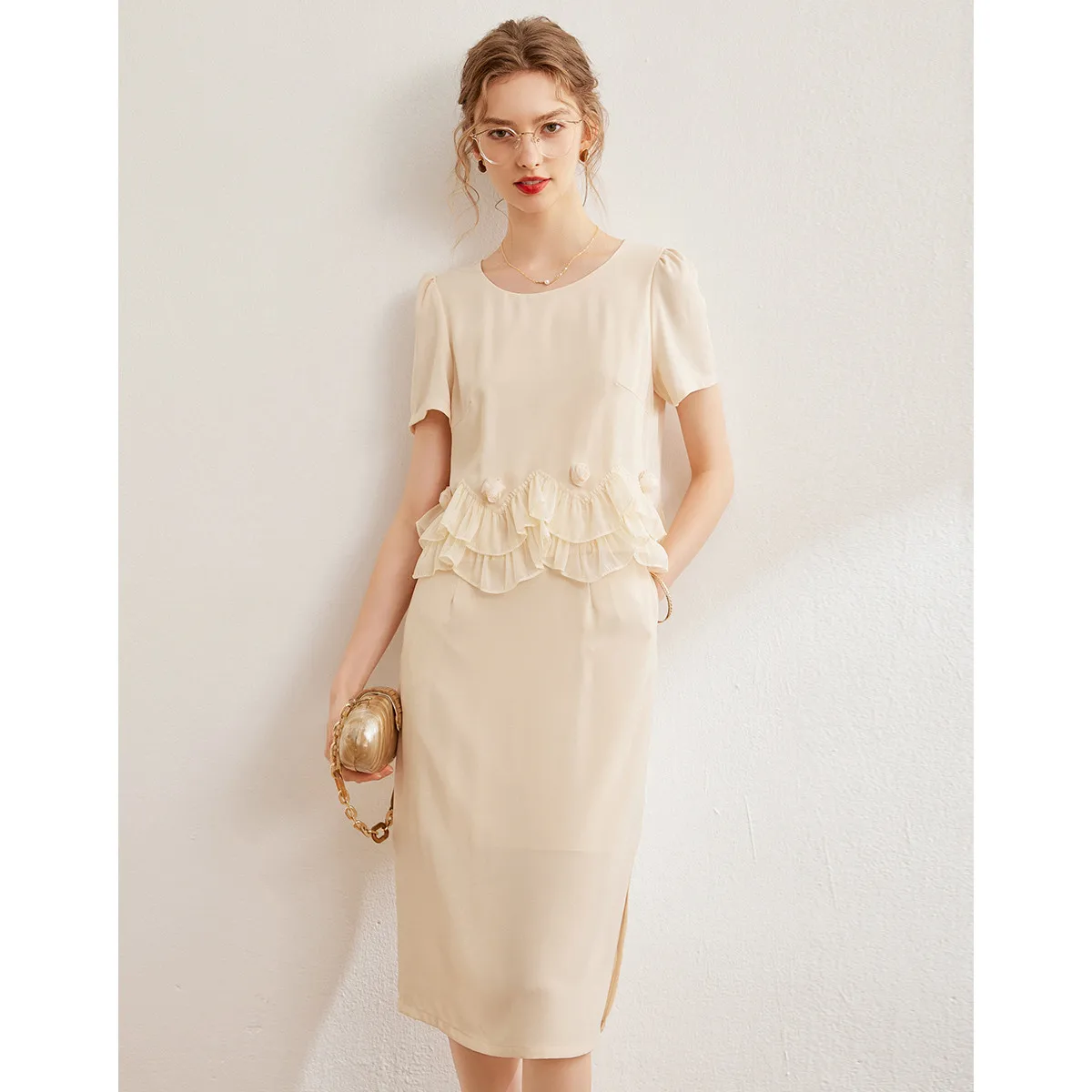 LOUISYAO موضة ثلاثية الأبعاد شبكة زهرة فساتين نسائية 2025 الصيف عادية مستديرة الرقبة قصيرة الأكمام موضة أنيقة فساتين طويلة