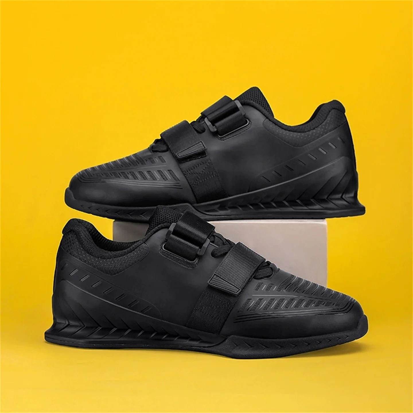 Professional Men's Squat & Weightlifting Shoes: Hard Sole Support For Gym Powerlifting, Deadlifts, Barbell Training