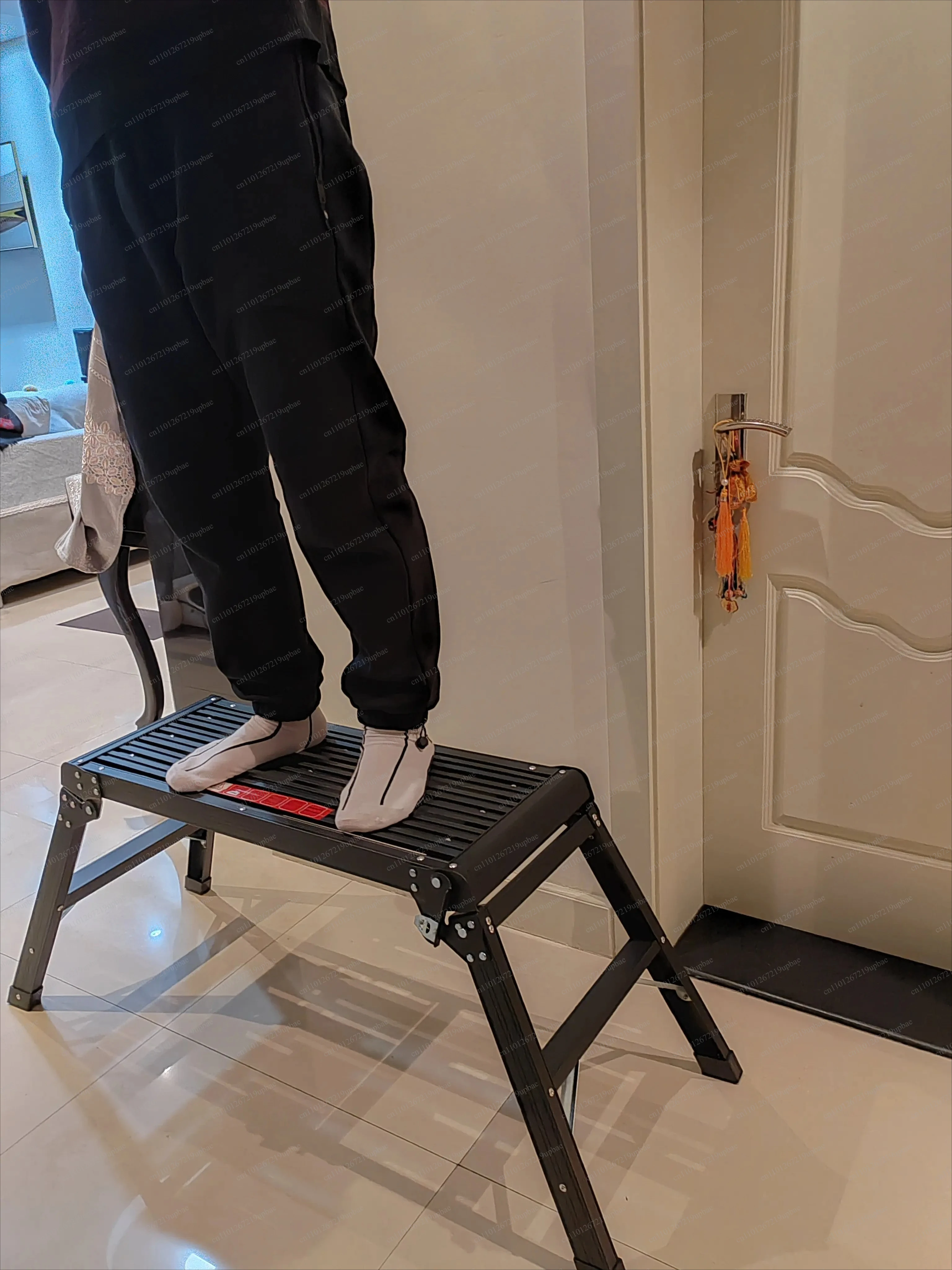

Foldable Ladder Chair Aluminum Alloy Multifunctional Step Bench Waterproof Rustproof Folding Stool for Outdoor Car Washing Home