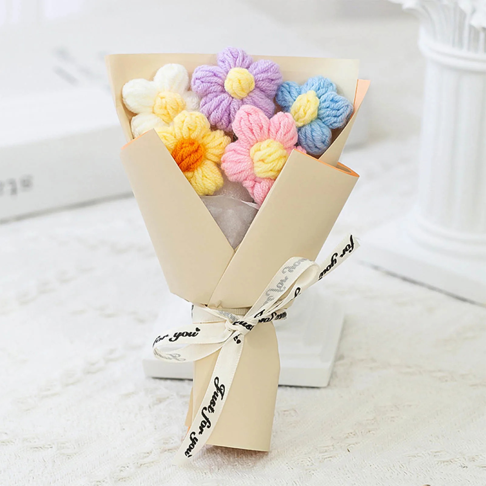 Hand Woven Artificial Puff Flower Homemade Knitting Crochet Flowers for Party Supplies  Day