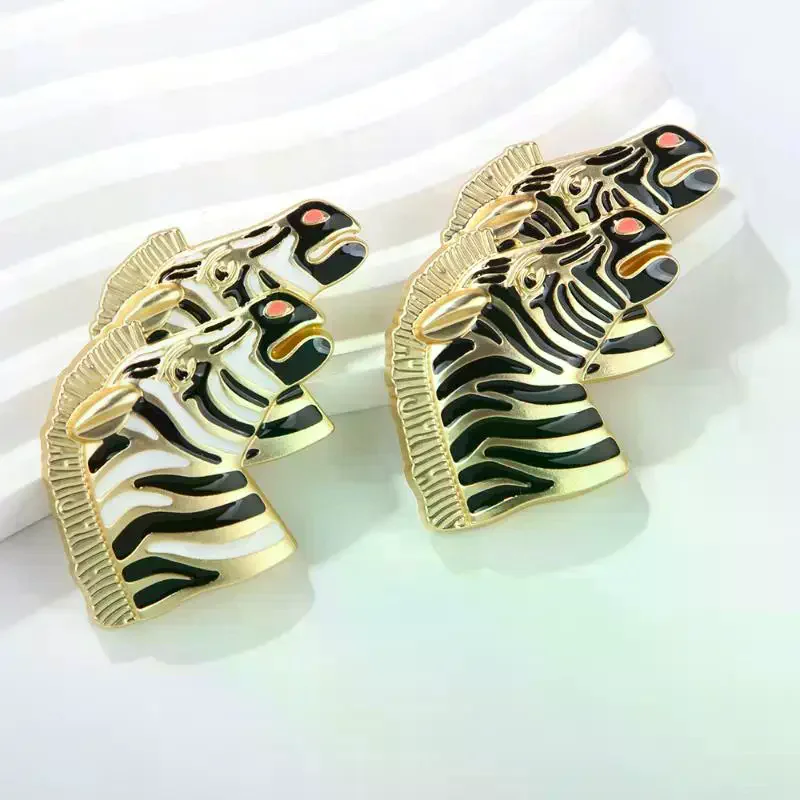 Vintage Enamel Animal Zebra Head Brooch For Women Clothing Coat Accessories Gifts