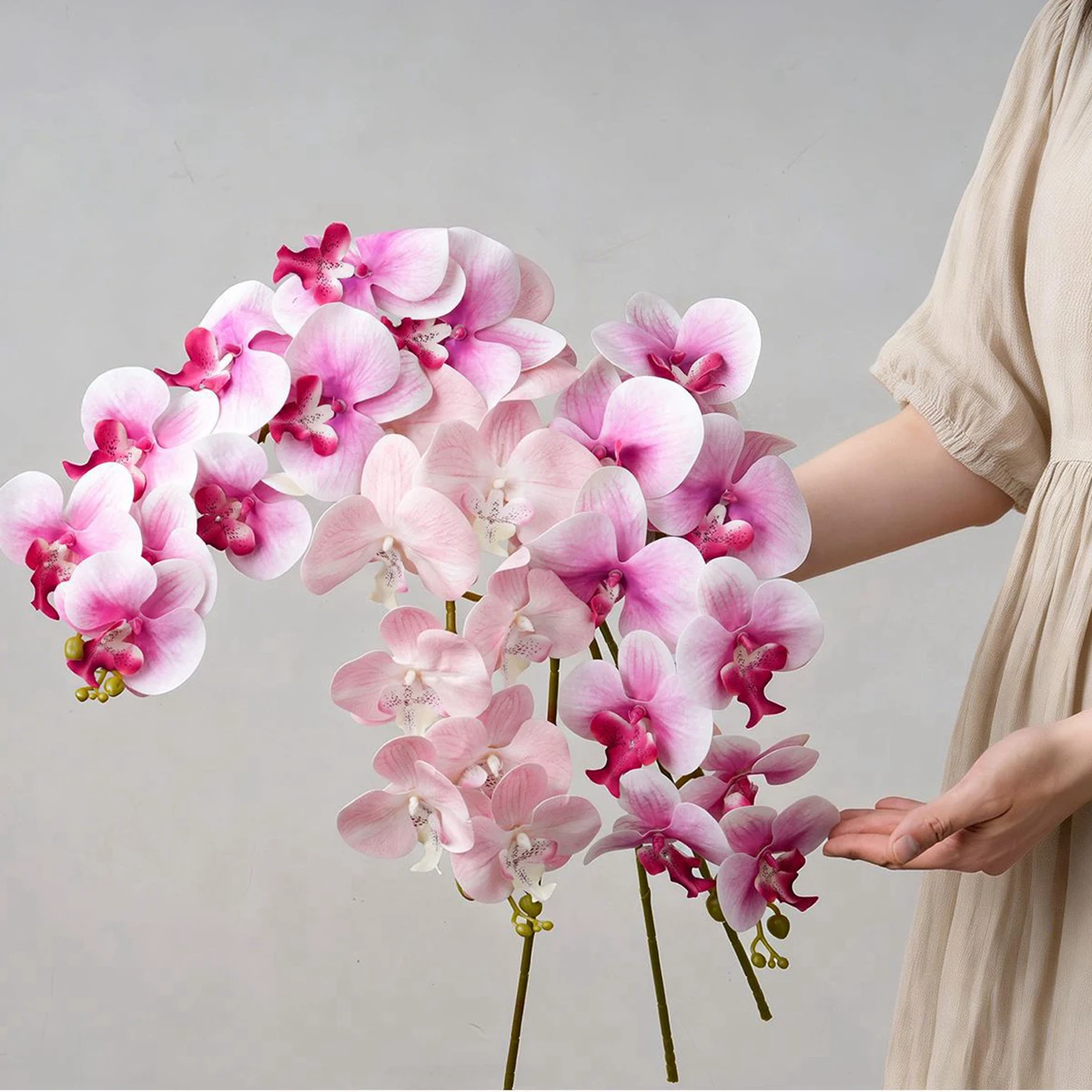 Mehrfarbige, echt anfühlende künstliche Phalaenopsis-Orchidee, 105 cm langer Stiel, künstliche Seidenblume für Heimdekoration, Hochzeitsdekoration. – Detail 6