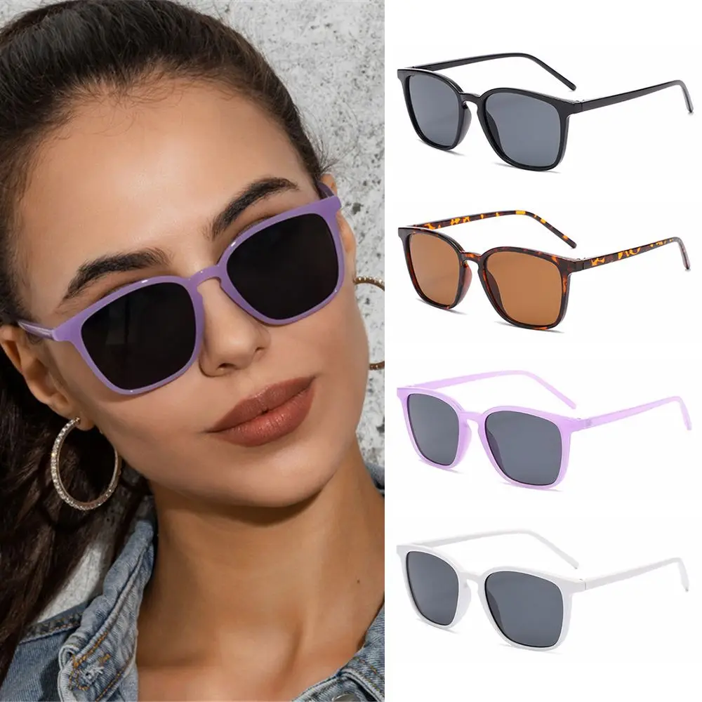 Gafas de sol Retro UV400 para mujer y hombre, lentes de sol cuadradas de alta calidad, tendencia de verano