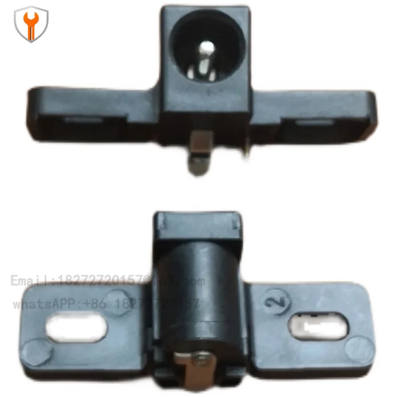 12V power jack for electronic pianos and keyboards