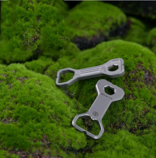 

Titanium alloy outdoor creative convenient multifunctional bottle opener EDC