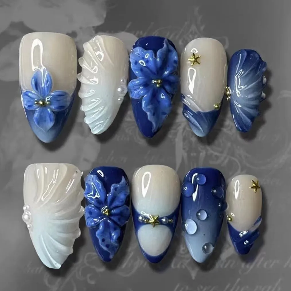 

24 шт., ледяной синий градиент, пресс для ногтей, средний миндаль, французский жемчужный дизайн, накладные ногти с 3D цветочным узором, альтернативный стиль Y2K, накладные ногти в Instagram