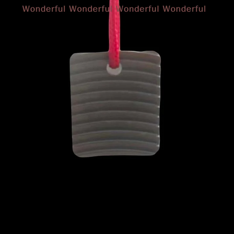 

Профессиональный инструмент для точечного ремонта автомобильной краски, зубчатый, для быстрого устранения дефектов, включает скребок и ручную пилку.