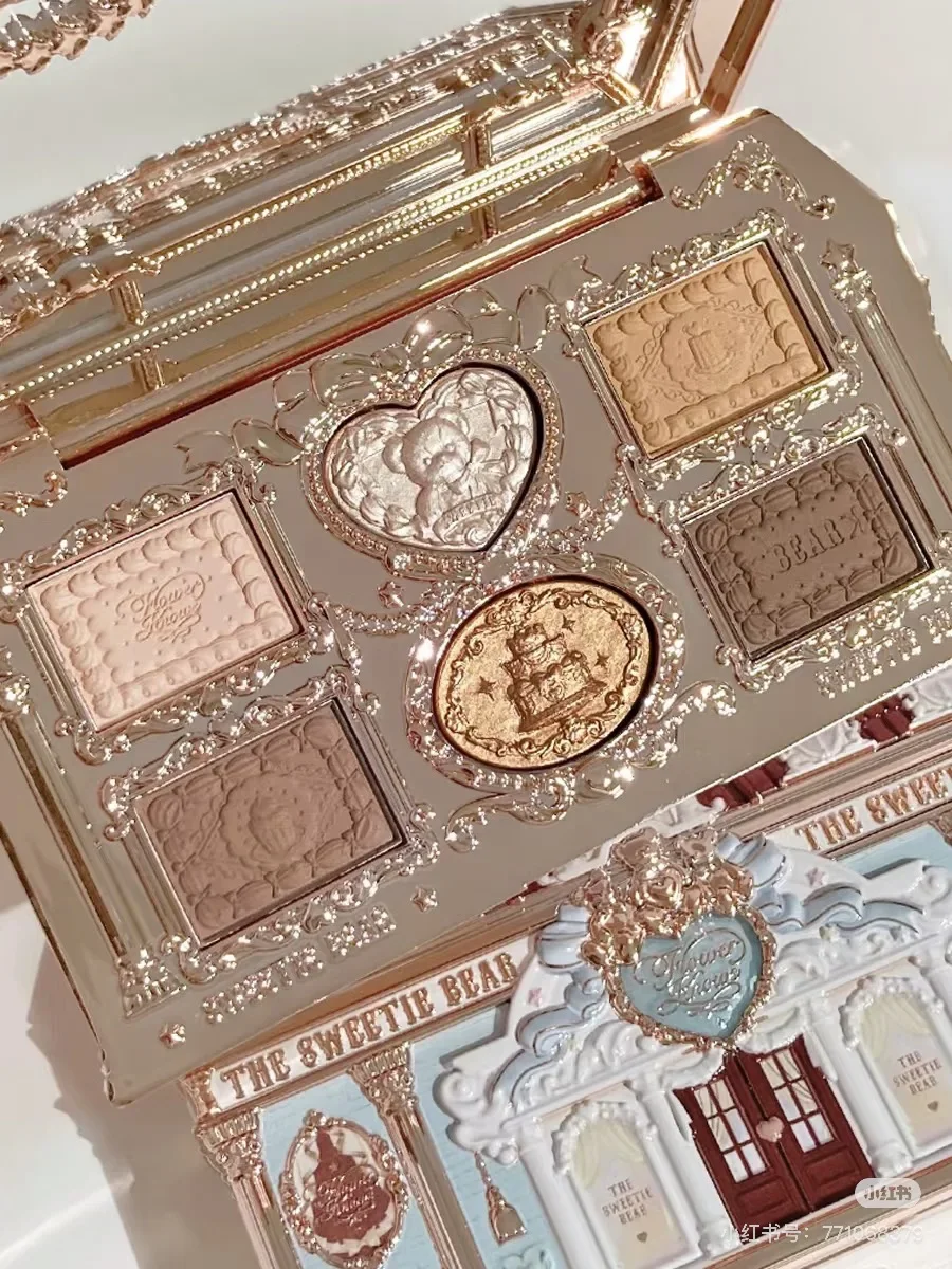 Flower Knows The Sweetie Bear Collection Ombretto a 6 colori Perla opaca Scultura in rilievo carino Occhi Viso Trucco a lunga durata