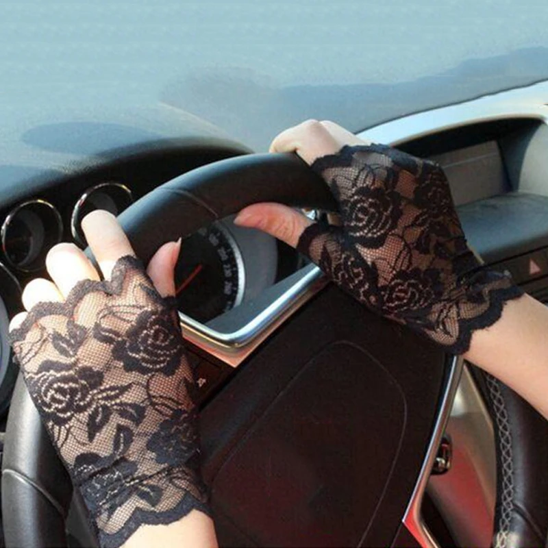 Sexy Lace Short Hand Fingerless gloves Summer Fingerless Mittens Ladies Thin Mesh Half Finger Fishnet Sunscreen Driving Gloves