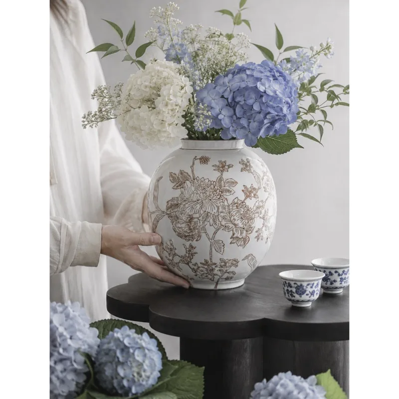 New Chinese style brown painted flower pattern ceramic ball vase living room entrance light luxury flower arrangement desktop de