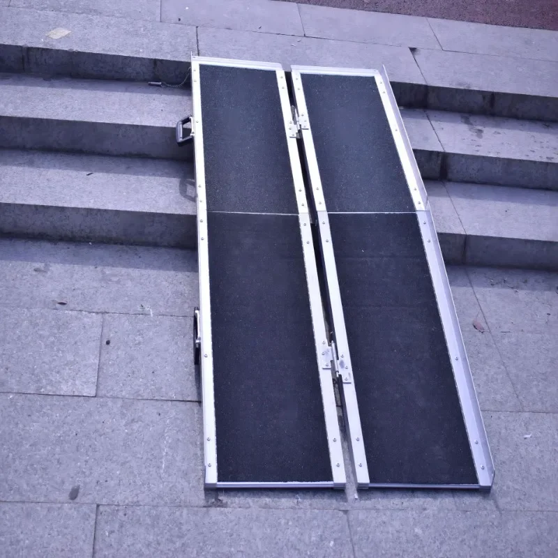 Portable barrier-free step ramp board four-fold folding non-slip aluminum alloy ramp pad ramp