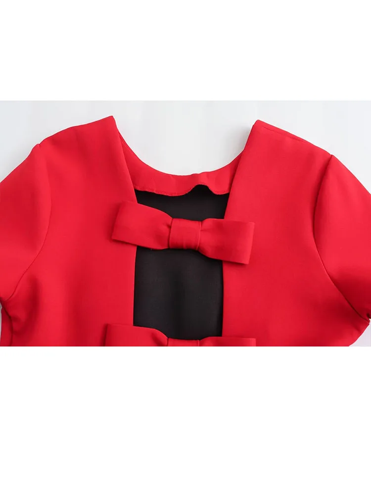 HH Jumpsuit Wanita Musim Panas Model Chic Warna Merah Kerah O Lengan Pendek Punggung Terbuka Hiasan Pita Romper Gaya High Street