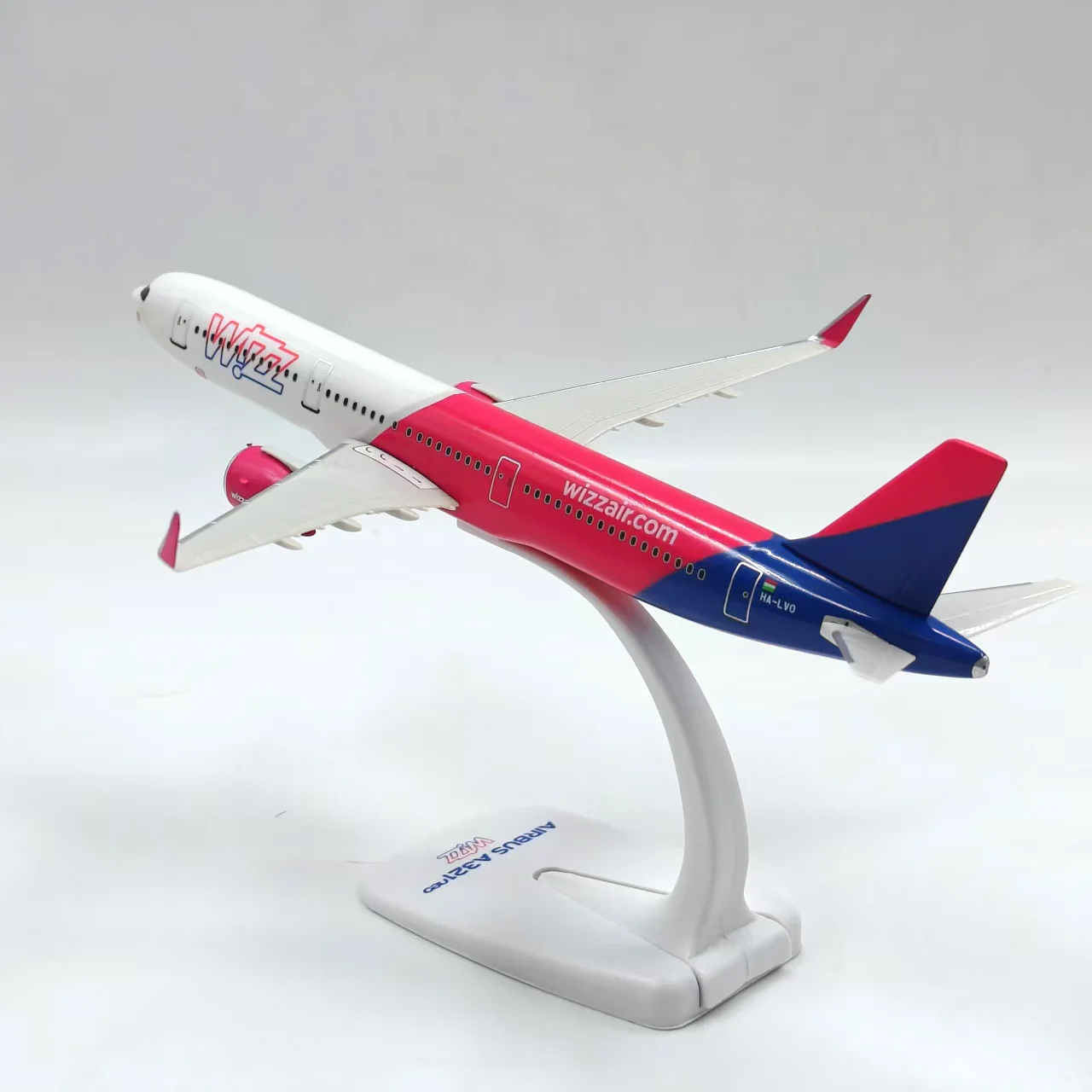 دييكاست 1:200 مقياس تجميعها ايرباص A321neo WIZZ سبيكة نموذج طائرة تحصيل لعبة هدية تذكارية عرض حلية #3