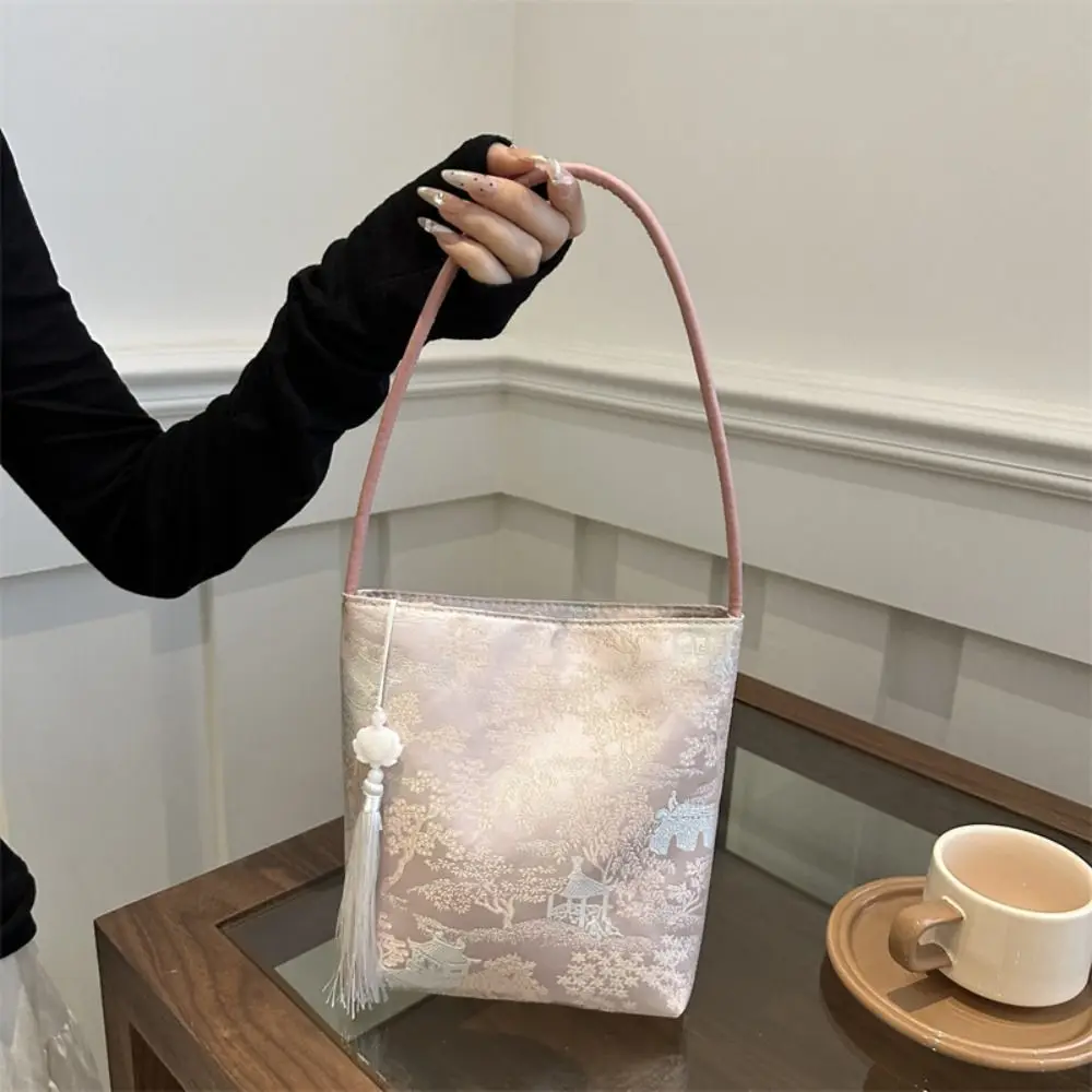 Borsa a tracolla con ricamo stampato carino Borsa di grande capacità Nuova borsa in stile cinese Tote Bag Borsa a secchiello floreale Hanfu da donna