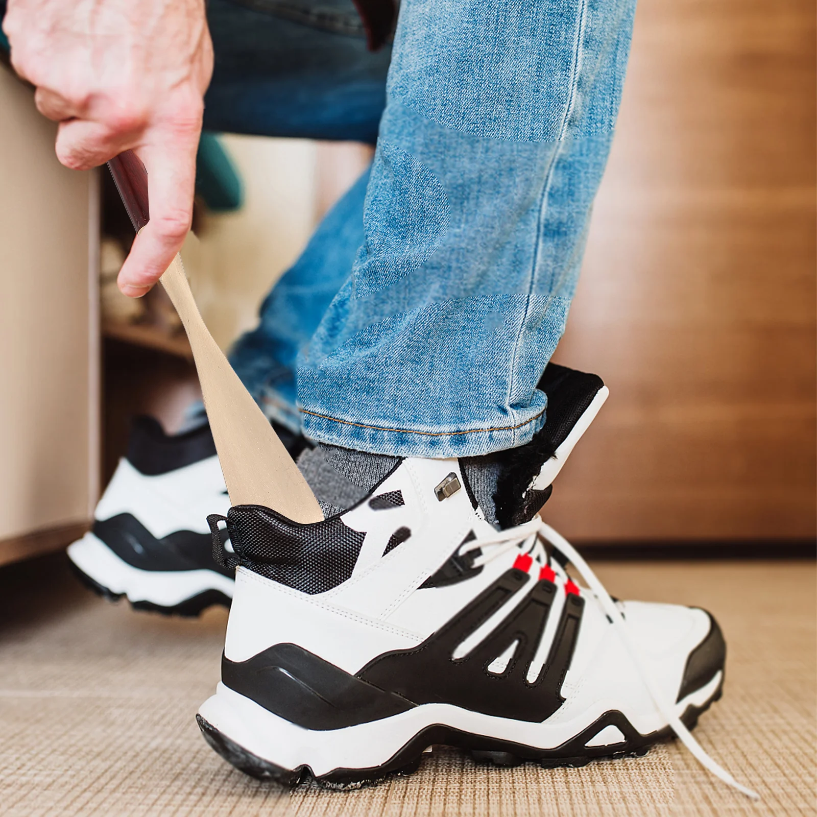 

Purple Sandalwood Horn Long Handle Brass Lifter For Seniors Kids Shoe Wearing Helper Boot Horn Shoe Accessories