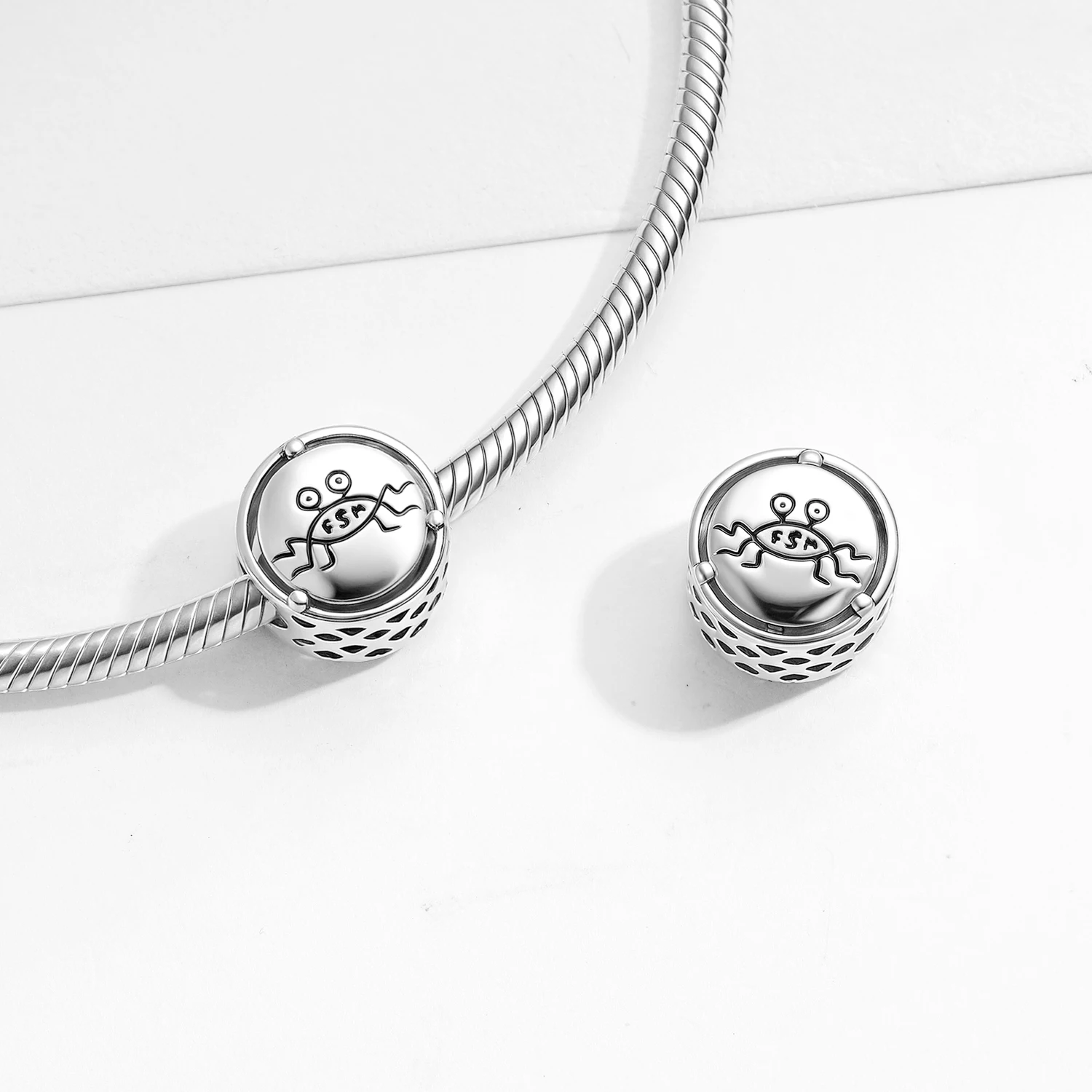 kataoka 925 Sterling Silver Noodle Crab FSM Religious Symbols Charm Bead Jewelry Gift Fit Original Bracelet Diy Jewelry kataoka