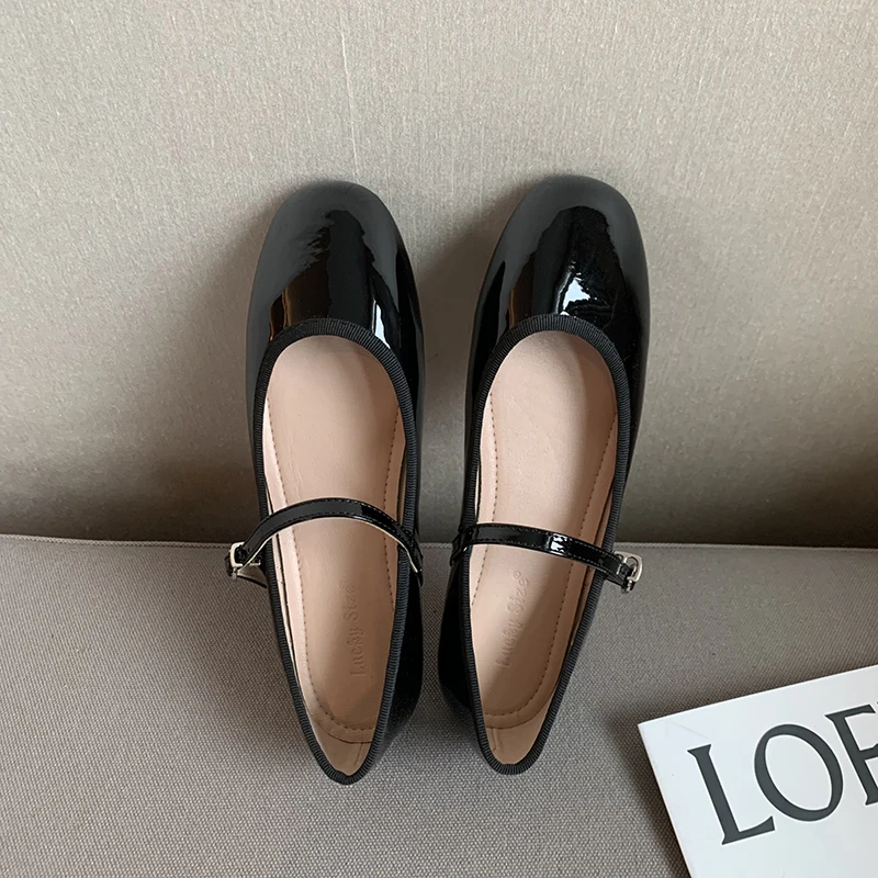 Lolita Shoes Women\'s Pumps Japanese Shoes For Women Vintage Girls Students Uniform Flats Shoes Cosplay Rhinestone Buckles Black