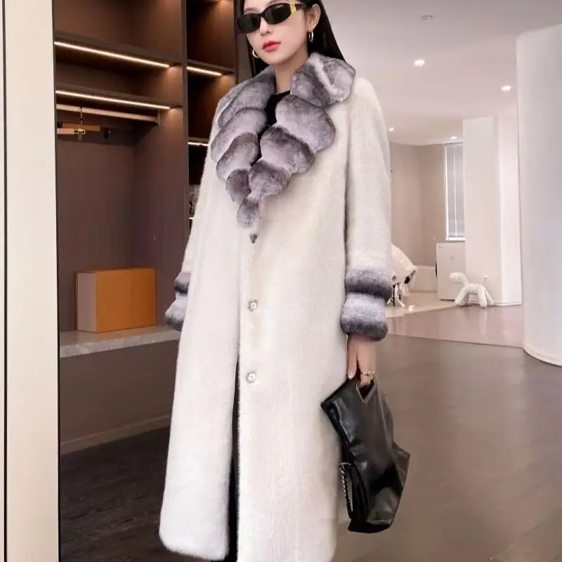 Winter New Women's Fur Coat Loose Commuting V-neck Long Fake Fur Coat
